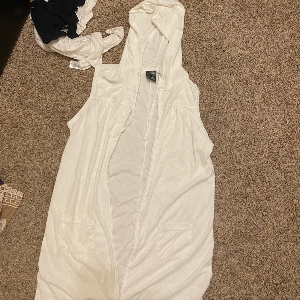 Swim suit cover to put on over your swim suit never used good condition large